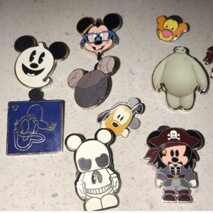 Disney Pin Lot Set